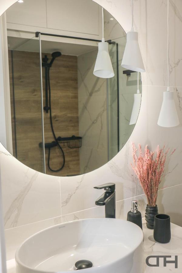 New Deluxe Studio 4 Downtown Thessaloniki- Fully Equiped Bagian luar foto
